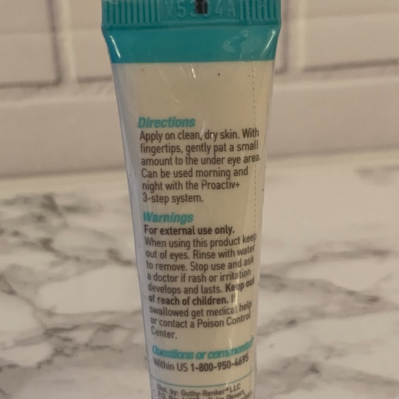 Proactiv Eye Brightening Serum - Picture 2 of 2